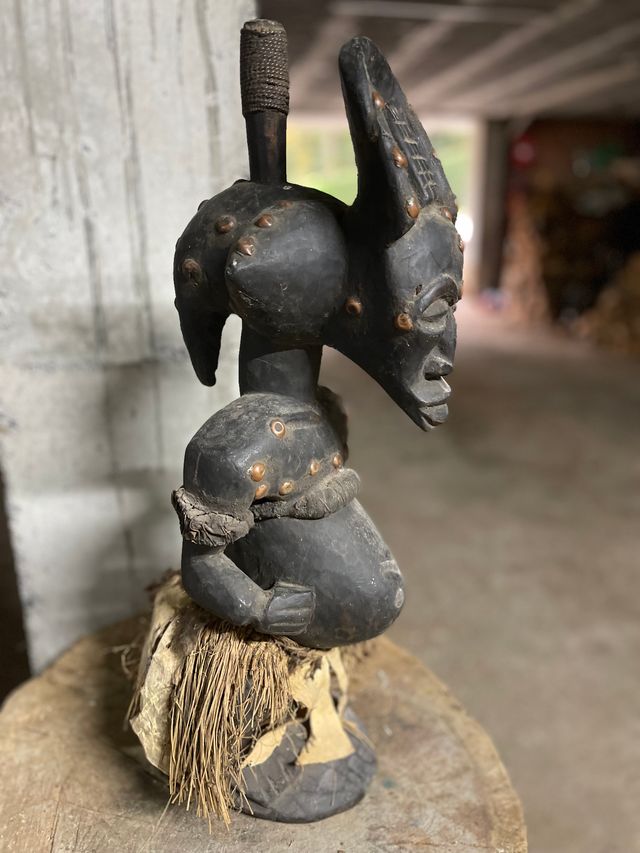 Figura africana antigua