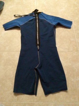Neopreno traje