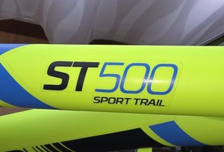 Bicicleta MTB Rockrider ST 500 con Extras