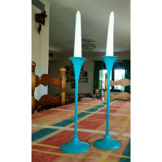 Pareja de fruteros y candelabros