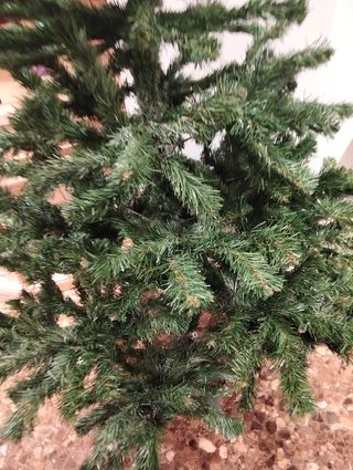 Árbol de Navidad con adornos y luces 1,80
