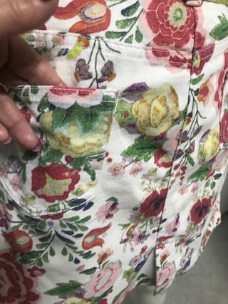 Fada vaquera de flores