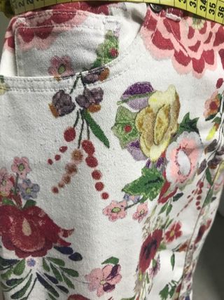 Fada vaquera de flores