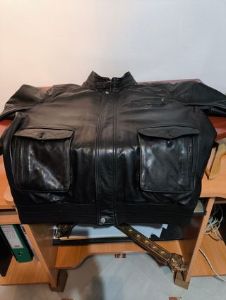Cazadora de cuero talla XXL euros nueva