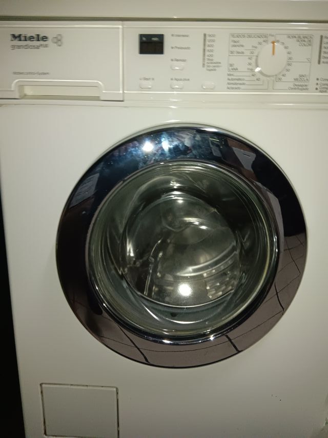 Miele Grandiosa Plus W2242