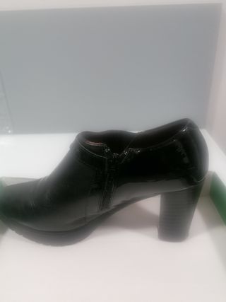 Zapatos Pitillos abotinados, de piel, ta
