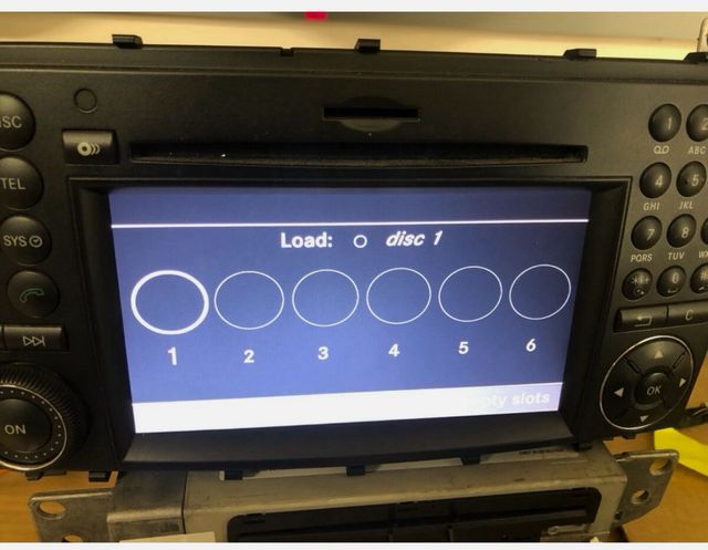 Pantalla navegador original Mercedes ML BZ9831