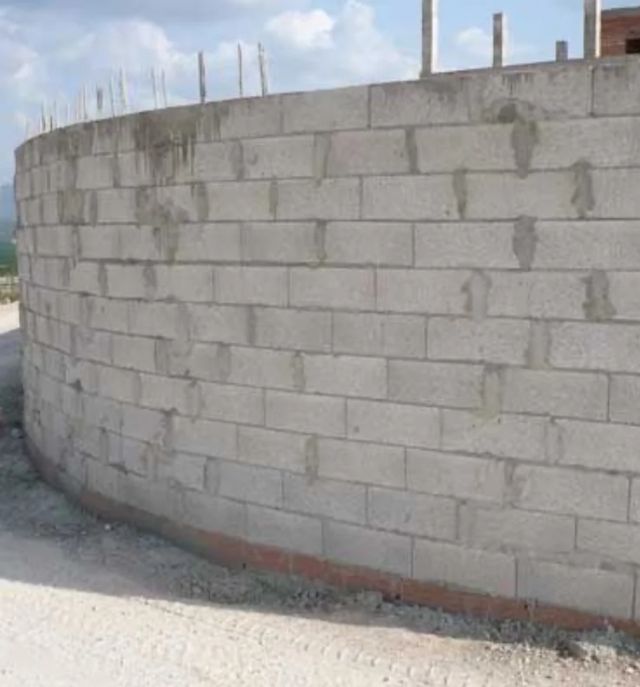  albañilería en general solados, alicatados, etc 