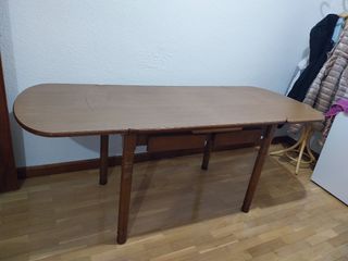 Mesa extensible de madera