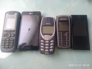 Teléfonos  5 sin cargador