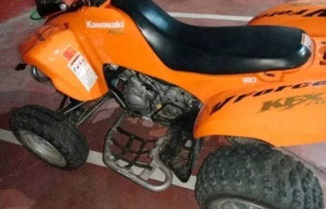 Quad Kawasaki 700