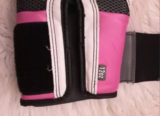 Guantes de boxeo Everlast rosas
