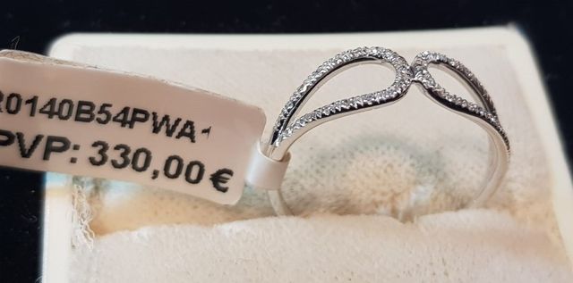 Anello Oro Giallo 18 Carati  con diamante 0,02 ct