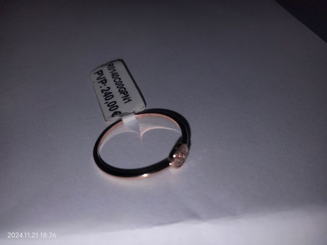 Anello Oro Giallo 18 Carati  con diamante 0,02 ct