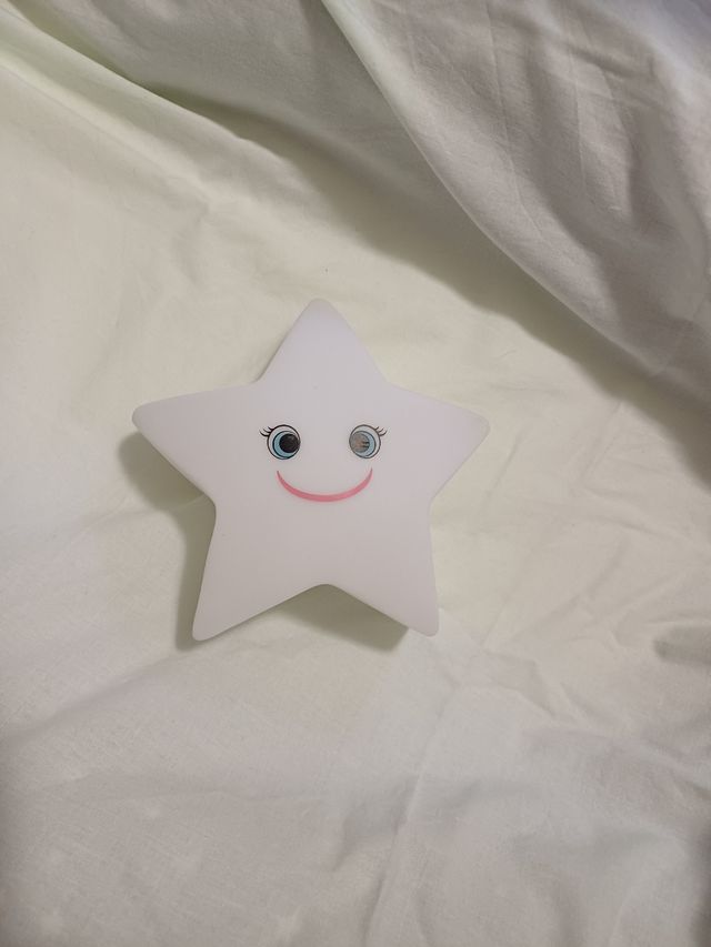 Luce notturna a forma di stella 