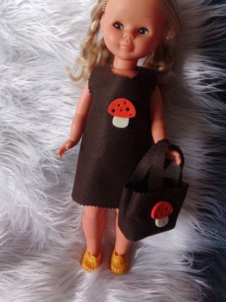 Conjunto para muñeca Nancy 