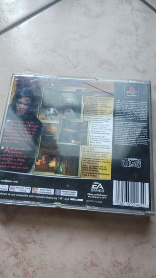 Medal of Honor Underground - PlayStation 1 - 2000