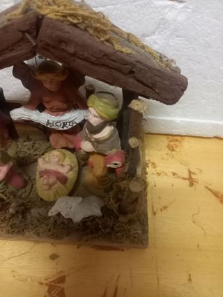 Presepe con statuine 