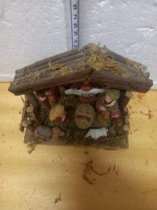 Presepe con statuine 