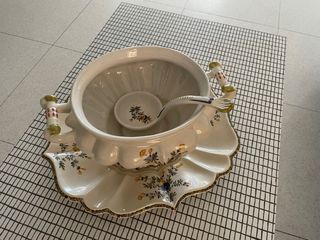 Zuppiera maiolica Nove
