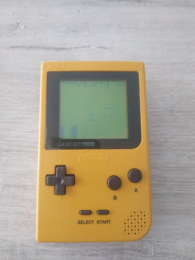 Game boy Pocket AMARILLA