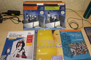 LIBRI A PREZZI STRACCIATI!