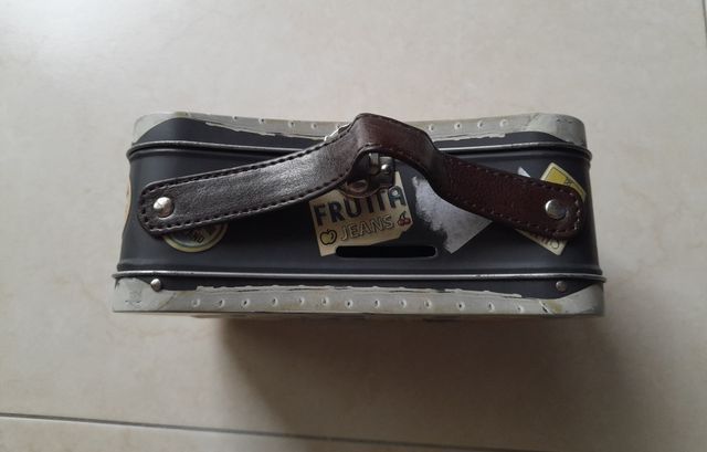 Cassettina portatutto/salvadanaio di latta Frutta