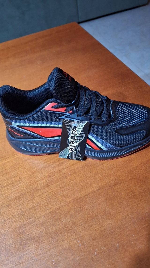 Scarpe sportive maschili