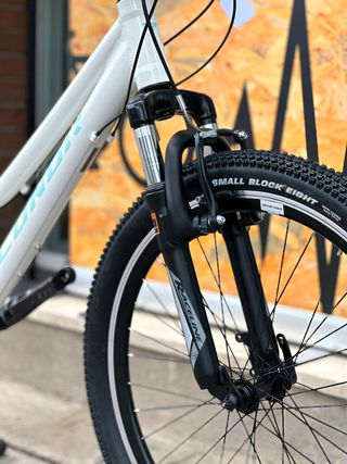 Bicicleta JUNIOR 24'' CONOR 340