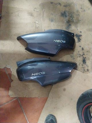 Plasticos yamaha neos