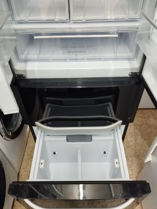 *Nevera, Hotpoint' Ariston no frost A+++