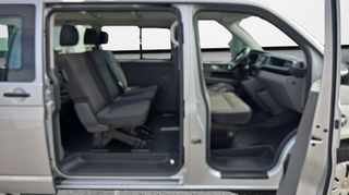Volkswagen Caravelle Origin DSG 9 pza 150CV 2024