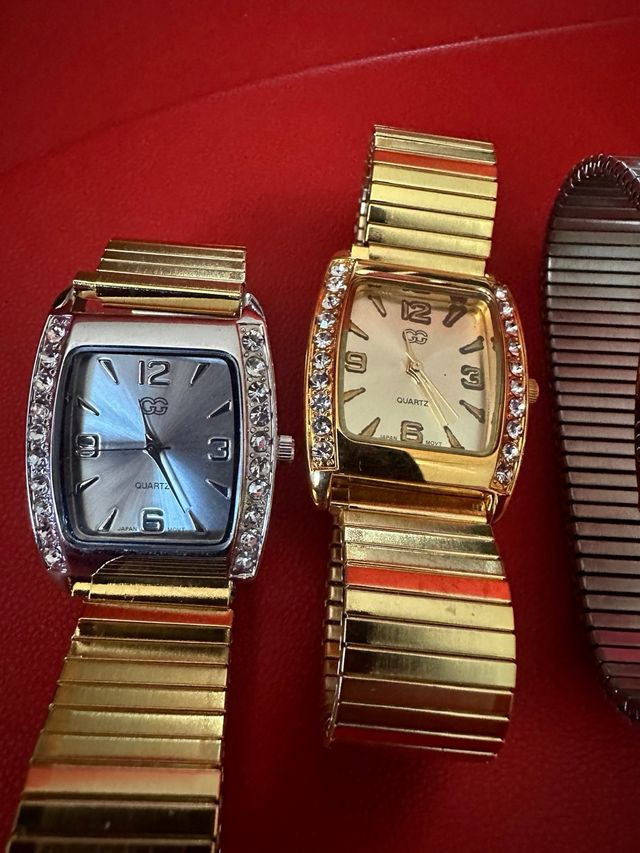 Relojes 3 piezas por 15