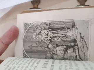 Devocionario Diamante Divino y Semana Santa.