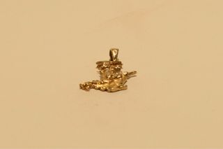 COLGANTE DE ORO 18K/2.3Gr