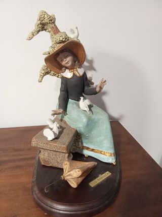 Figura porcelana Artistica Taris