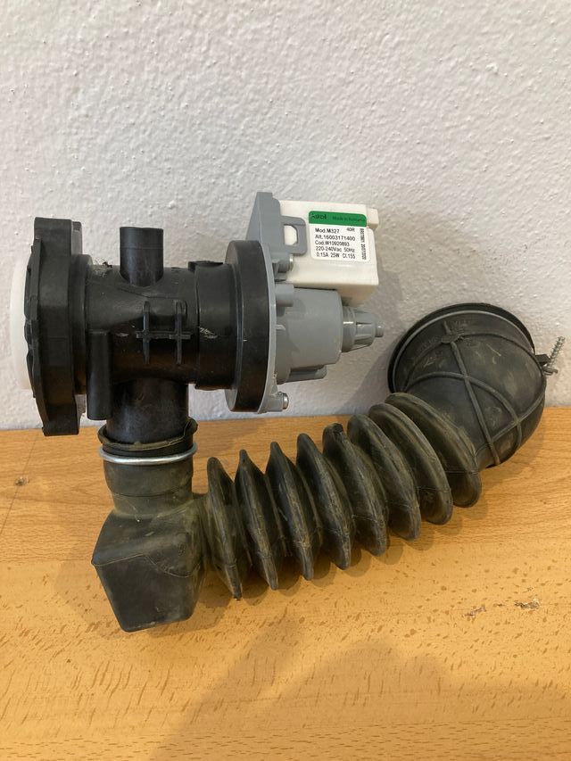 Whirlpool Indesit bomba de drenaje C00855480