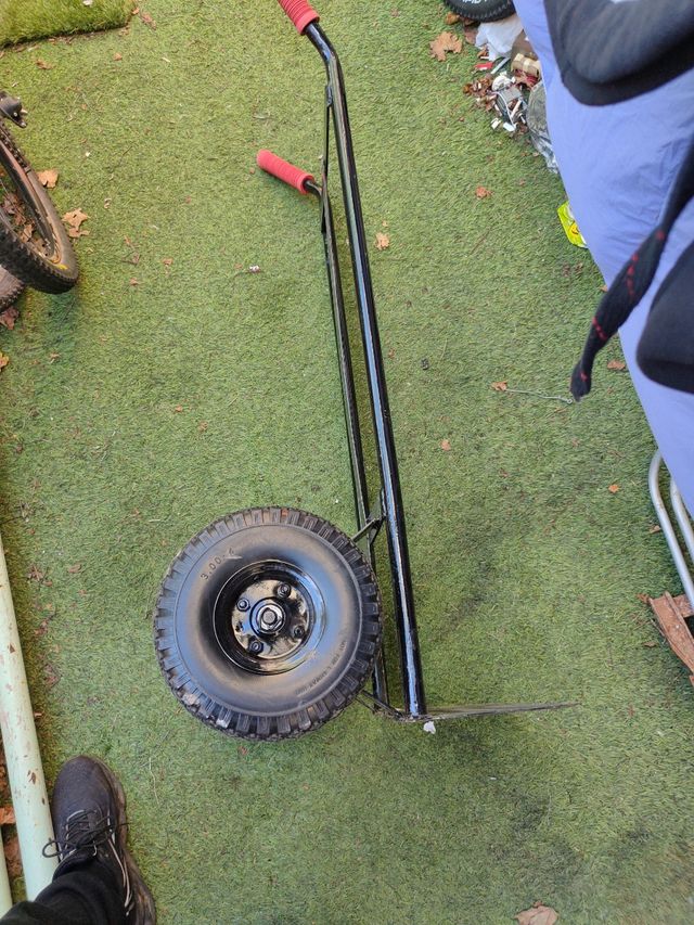 Carro carga y descarga