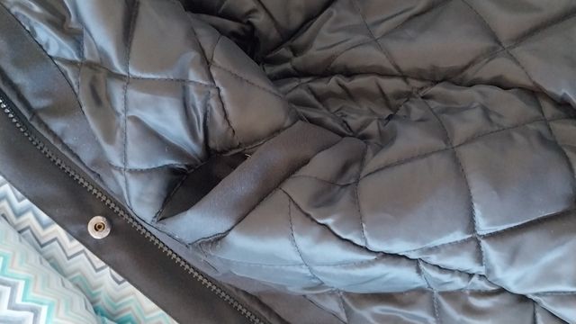 Giubbotto antivento e antipioggia