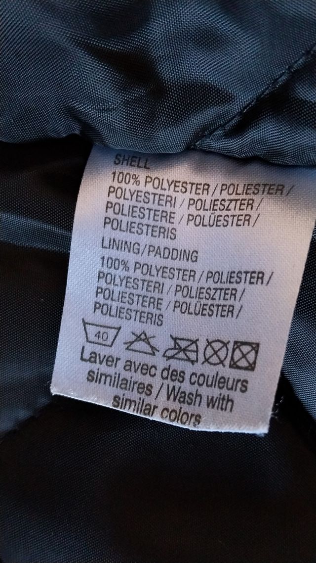 Giubbotto antivento e antipioggia