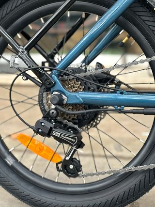Bicicleta eléctrica CONOR MAUI 24''