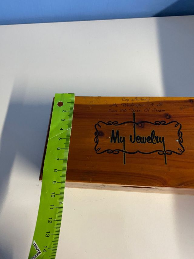 Scatola portagioie laccata