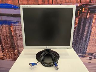 Pantalla ordenador LG