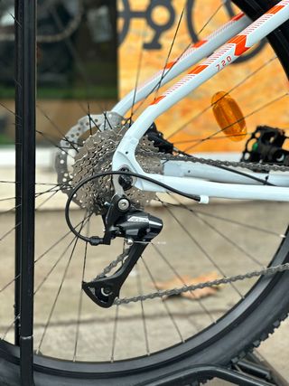 Bicicleta de montaña CONOR 720