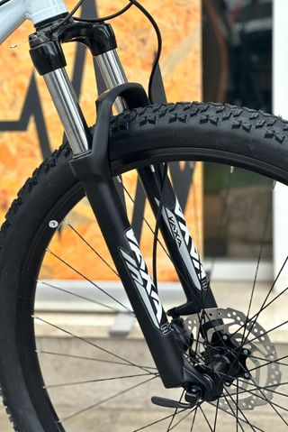 Bicicleta de montaña CONOR 720