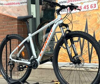Bicicleta de montaña CONOR 720