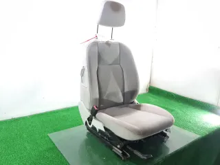 ASIENTO DELANTERO IZQUIERDO MERCEDES CLASE C