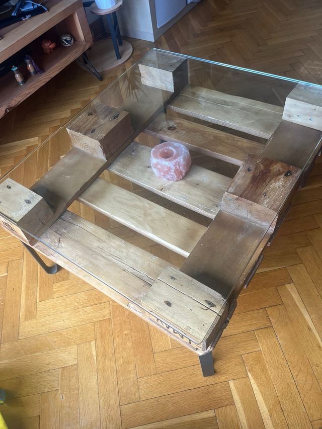 Mesa pallets/centro baja estilo industrial