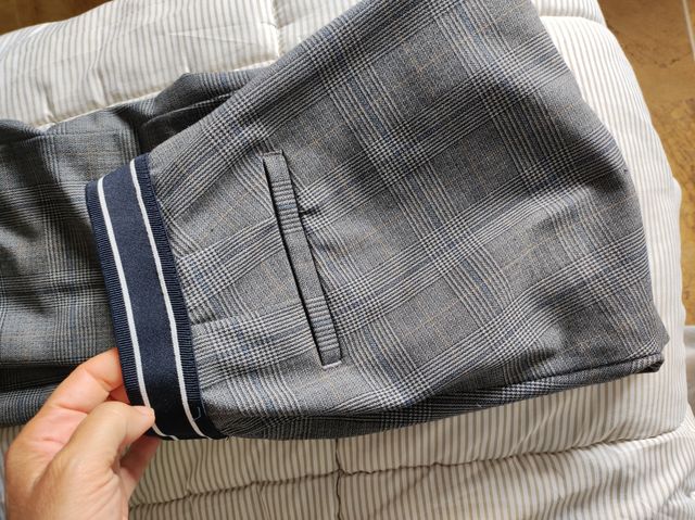 Pantalón cuadros Zara. T-M