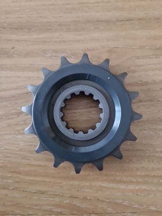 Piñón con goma Yamaha 